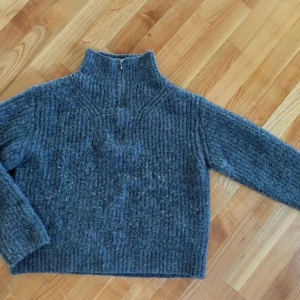 Weekday Tröja  - Tröja från weekday 