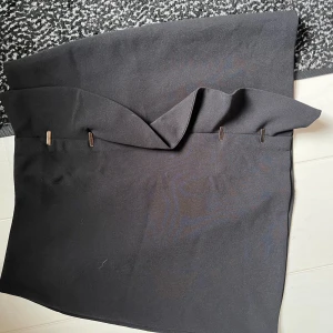 Kjol - Kjol i storlek S , aldrig använd med lappen kvar! Kostade 350kr som ny.