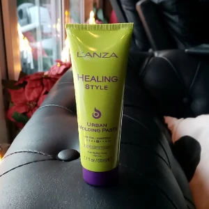 Hårvax - Helt oanvänd, 50ml, hårvax, hur hård vaxen är mellan en skala på 1-10 så 6.