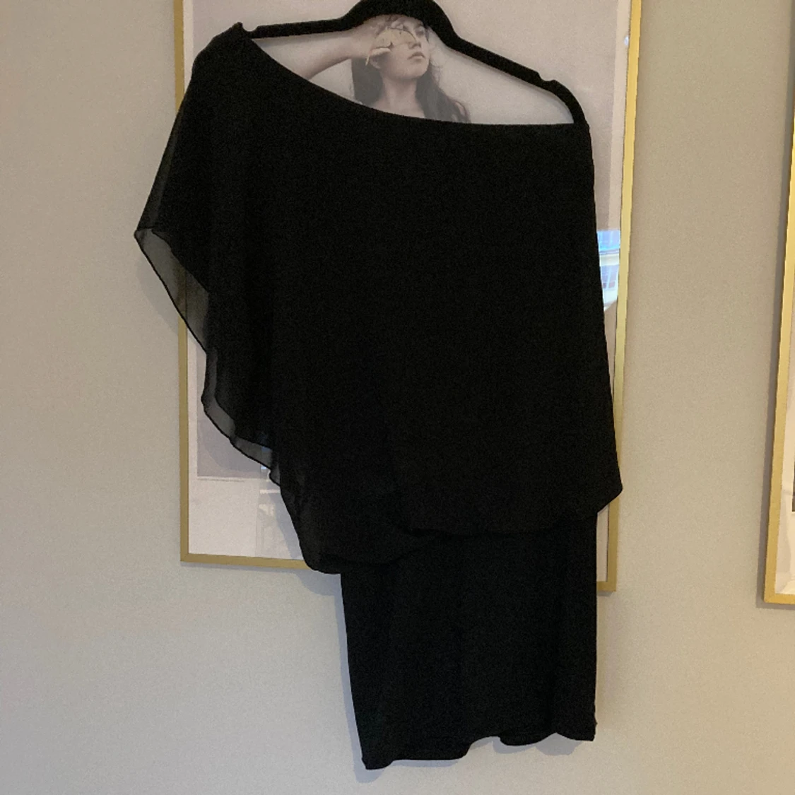 One sleeve dress  - 91