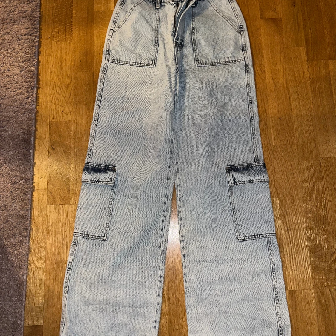 Snygga nya stentvättade jeans strl 36