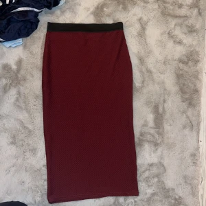Jätte fin kjol - Jätte fin skick som ny   💥💥 Utförsäljning!! Först till kvarn 💥💥