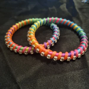 Armband  - Snygga och i fint skick. 