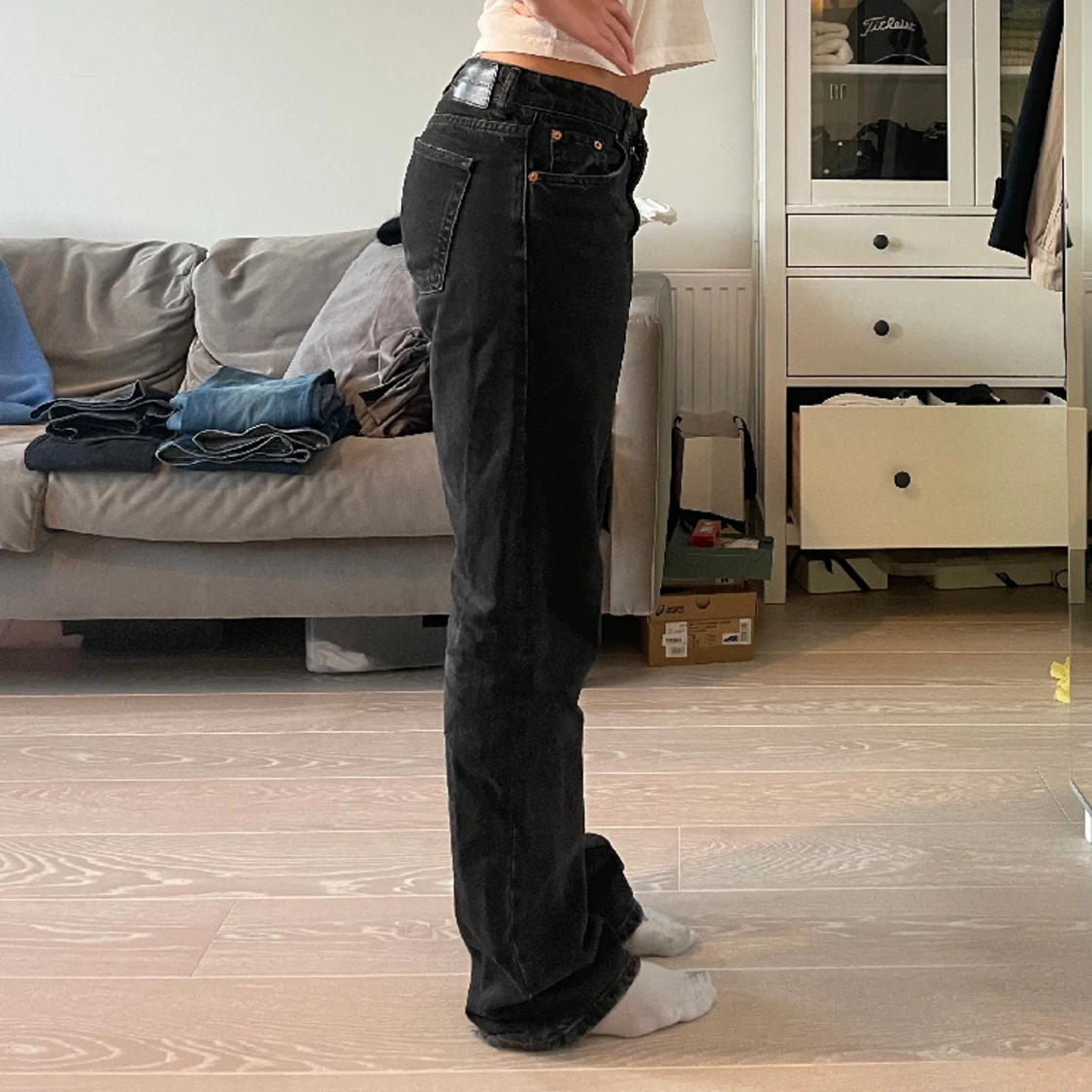 ZARA Midwaist Jeans 38 Svarta - 90