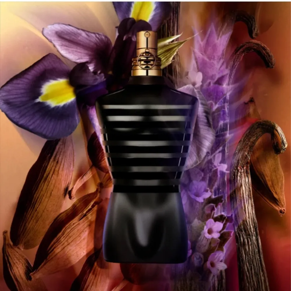 Tja, Gör en intressekoll för 2 ml sampels på parfymen Le Male Le Parfum Från Jean Paul Gaultier. Parfymen som är perfekt nu till vintern med sin kardemumma fylliga huvudnot och basnoter som iris och lavendel 🙌. Övrigt.