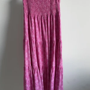 Långkjol  - Sommrig fin långkjol!