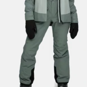 Gröna skidbyxor  - Såå snygga skidbyxor från Everest som jag köpte här på Plick men som inte riktigt passade mig, bilderna är lånade men om ni har några frågor är det bara att skriva!🤗