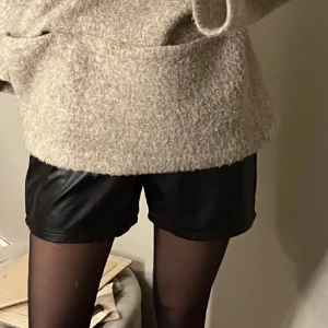 Skinnshorts  - Skinnshorts i bra skick, pris kan diskuteras vid snabb affär 