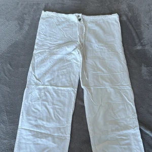 Vita Linnebyxor - Vita linnebyxor