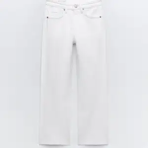 Jättefina vita jeans i bra skick, bilden är lånad💕