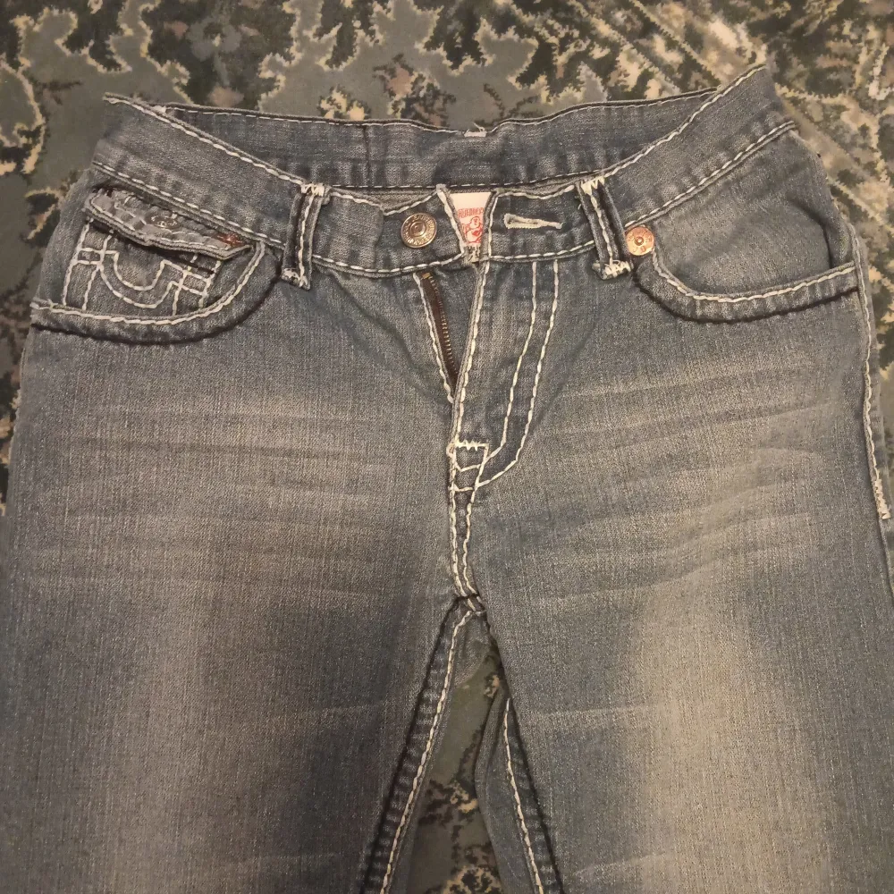 Ett par true religion jeans i bra skick!. Jeans & Byxor.