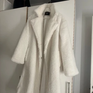 Gosig jacka - Populär jacka från bikbok