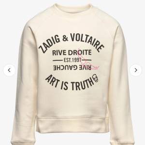 Superfin tröja från Zadig Voltaire, säljs då den inte kommer till användning💘Superfint skick💓 Storleken är 14år som motsvarar S!