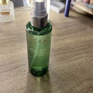 Hickap setting spray - Setting spray använt den en gång