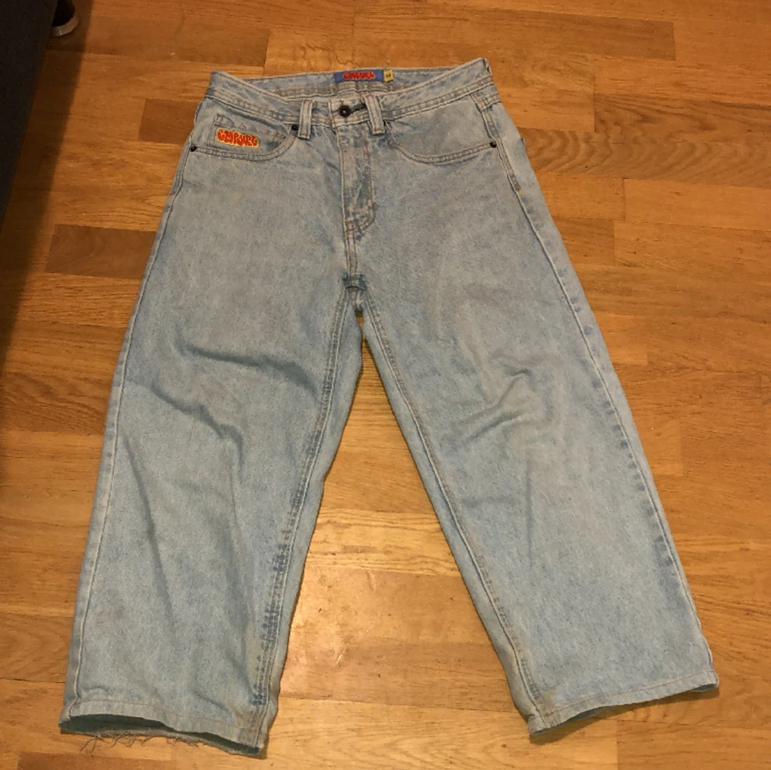 Empyer baggy jeans lite slitna