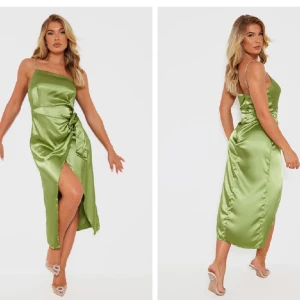 Pretty Little Thing - Lime Diamante Strap One Shoulder Satin wrap Midi Dress - Aldrig använd. Nyskick 