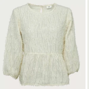 Blus 💕 - Jättefin beige fjädrig blus 💕