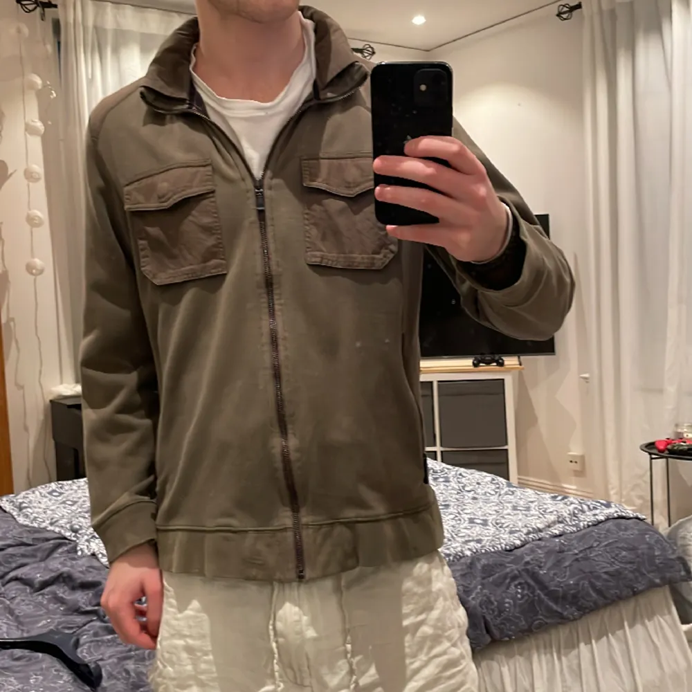 Svin skön fullzip/jacka från ted baker  Storlek M | cond 7/10. Tröjor & Koftor.