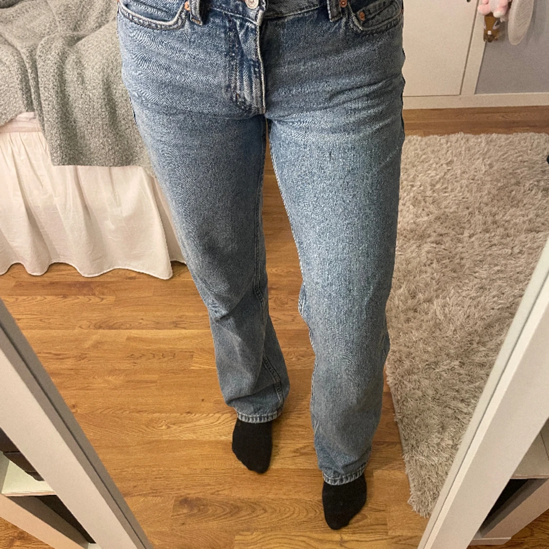 Lågmidjade jeans från gina