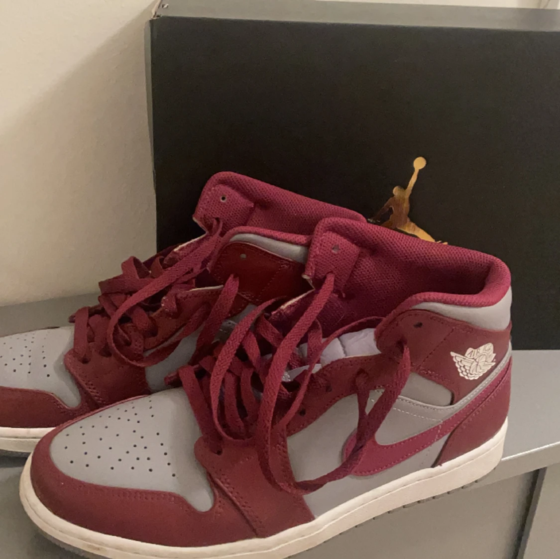 Air Jordan 1 MID - Cherrywood red/white
