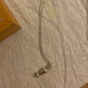 Maria nilsdotter halsband - Halsband från Maria nilsdotter