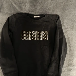 Calvin Klein Jeans Crewneck - Storlek 164