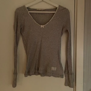 Odd Molly långärmad topp - Super fin tröja från oddmolly, märket på ärmen har nästan gått bort