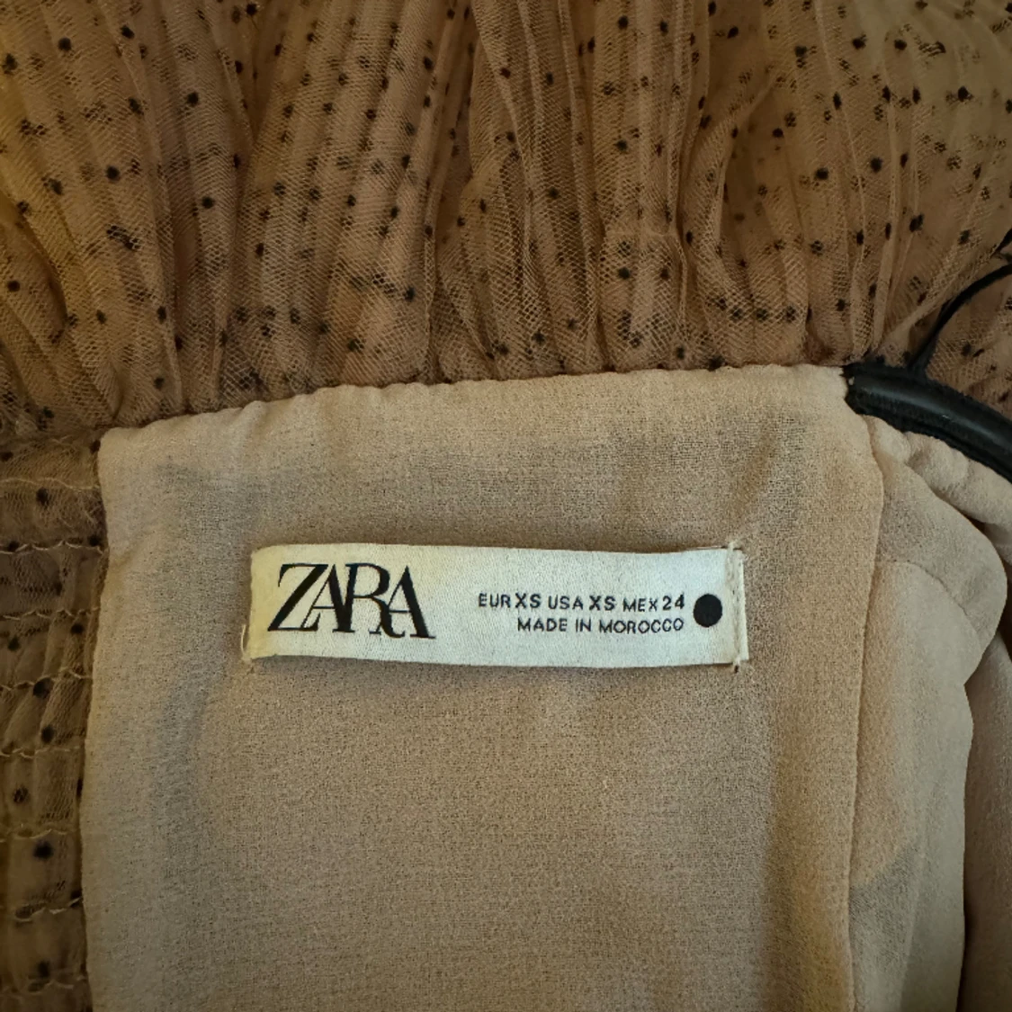 Fin topp från Zara  - 91