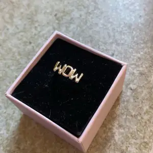 Wow/Mom ring- stainless steel