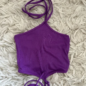 Lila topp - En helt ny topp jag aldrig använt 💜