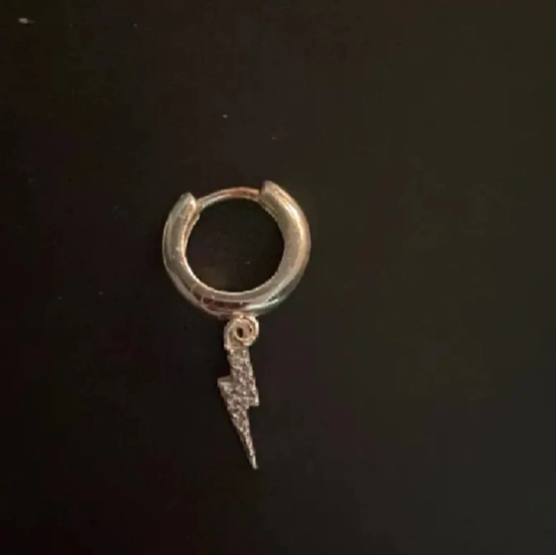 Blixt örhängen  - 90