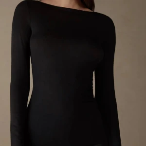 Intimissimi tröja - Svart cashmere tröja från intimissimi. använd 2 gånger. Nyskick🩷