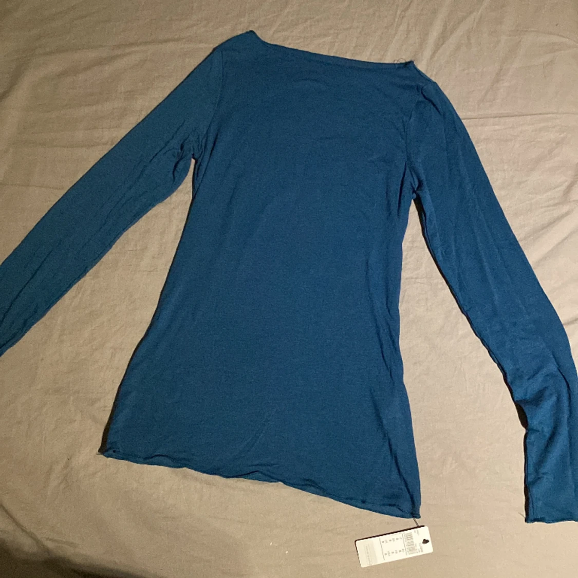 Helt ny intimissimi tröja- teal blue - 90