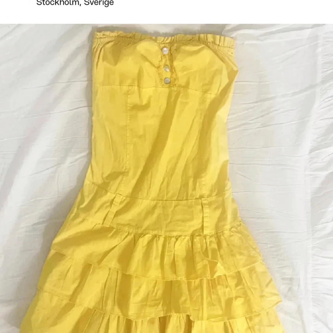 Gul klänning