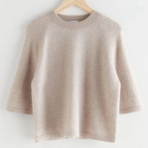 Stickad t-shirt - Jättebra skick💓