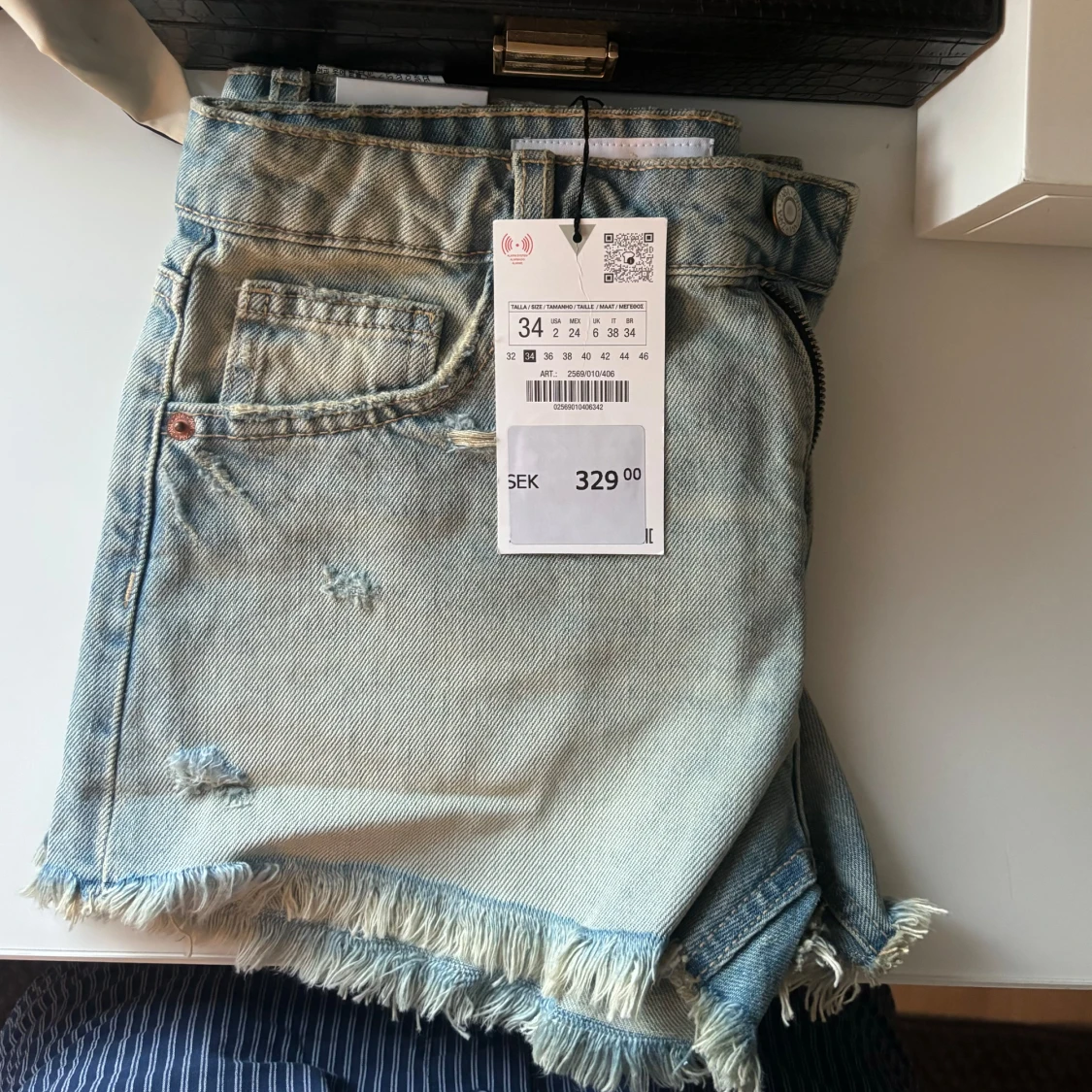 Lågmidajde Zara shorts  - 92