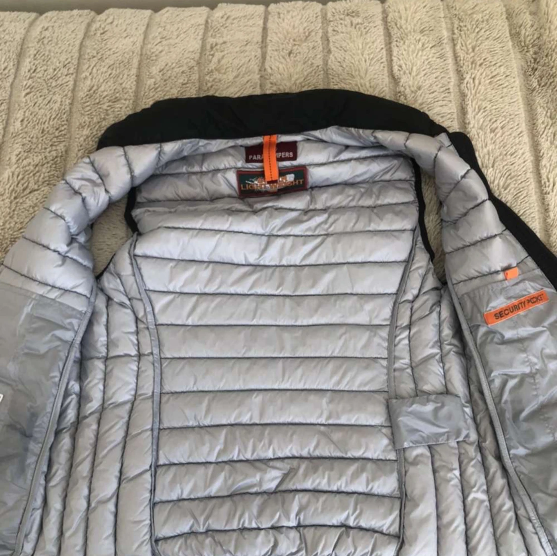 Snygg parajumpers väst! - 26