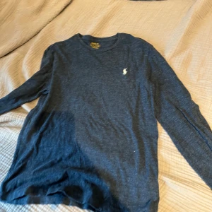 Ralph lauren shirt - Bra skick Såklart äkta Köpt på hedd
