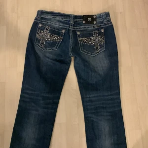 Miss me jeans - De är storlek 31 på midjan säljer dom för jag inte använder dom