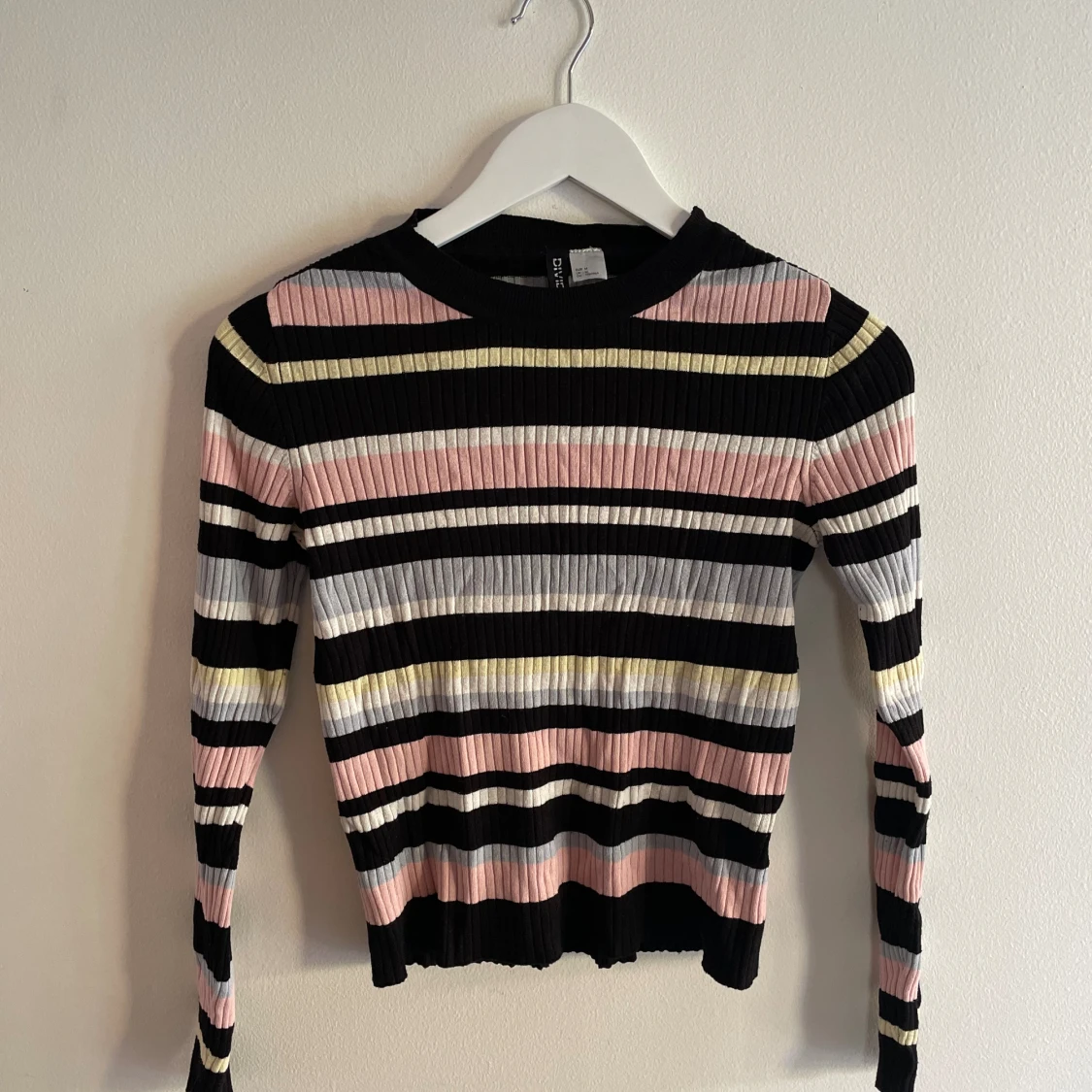 Randig långärmad tröja