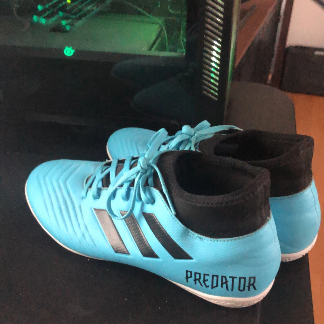 Adidas predator fotbollsskor - 90