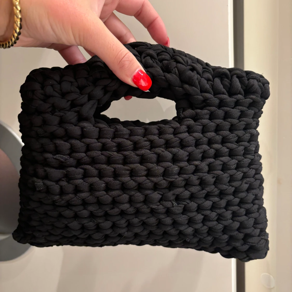 svart virkad väska - 91