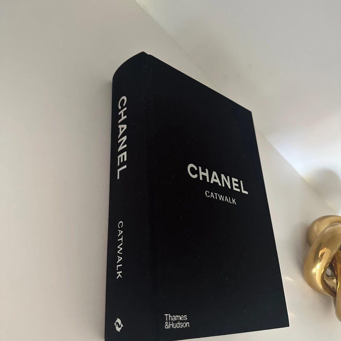 Coffe table book - 90