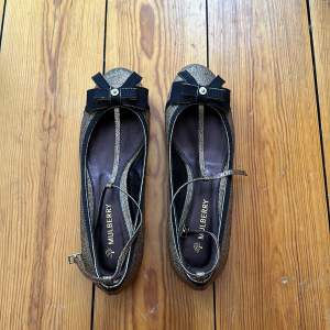 Genuine mulberry ballerinaskor storlek 38 