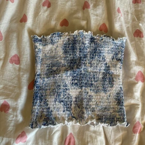 Tubtopp - Jättesöt tubtopp från HM i storlek S💕