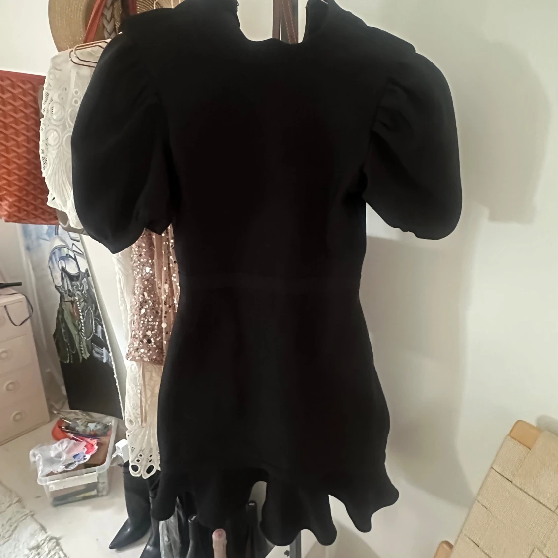 Svart klänning  - 90