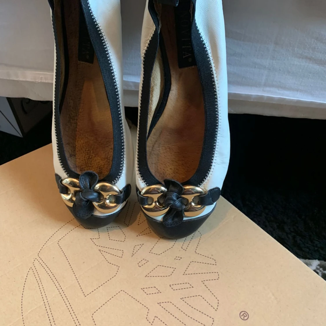 Vit/svarta ballerina - 91