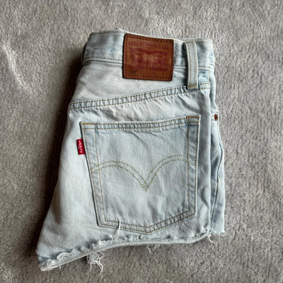Levis 501 shorts 