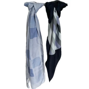 Scarf - En för 20kr, två får 30kr. Alla för 110. Finns fler i min profil!