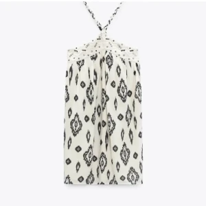 Klänning - helt ny oanvänd